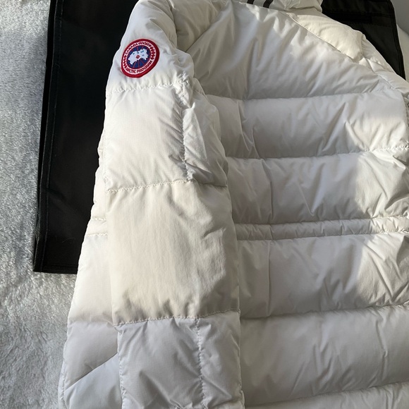 Canada Goose Alliston Puffer New w/tags Women Size Small - Picture 3 of 12